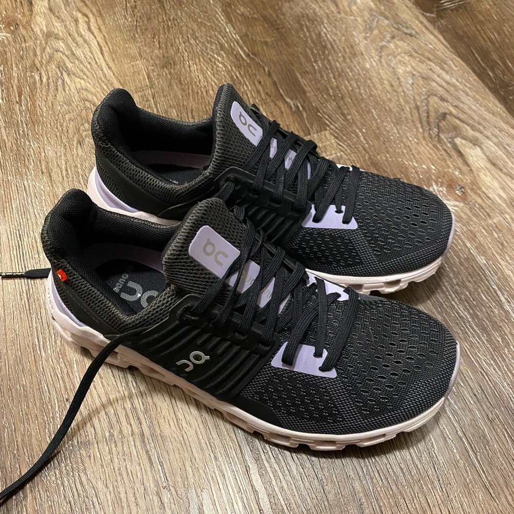 Women’s on cloud shoes